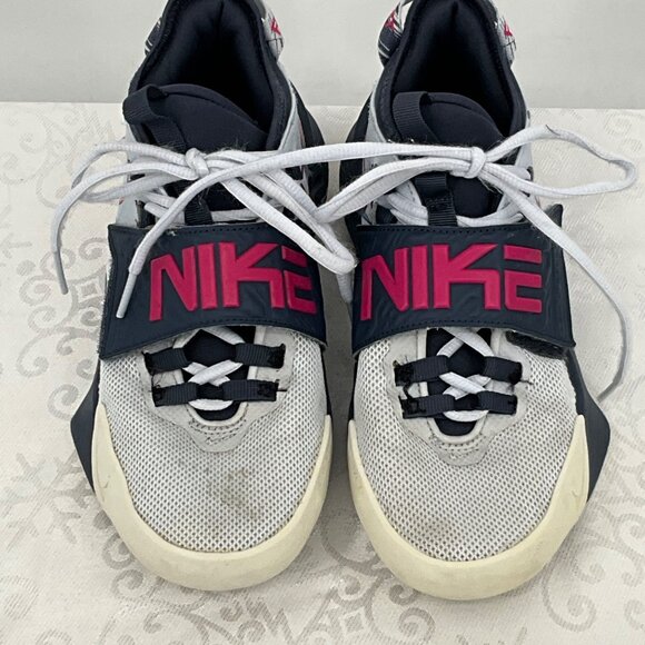 Nike Future‎ Court 3 Basketball Shoes Size 4Y CT2866-005 - Picture 1 of 6